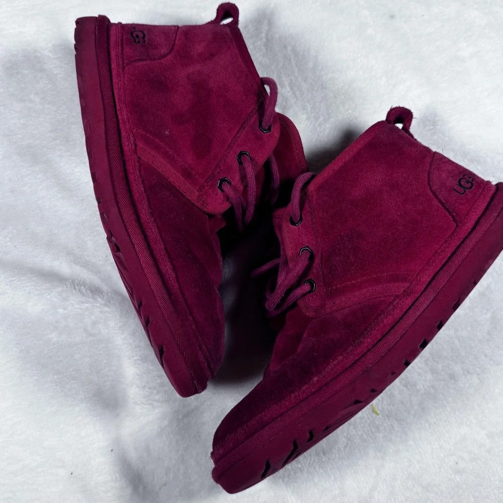 UGG brand style
